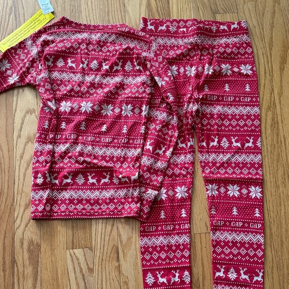 Gap Kids sz 10 organic cotton red white long sleeve pjs